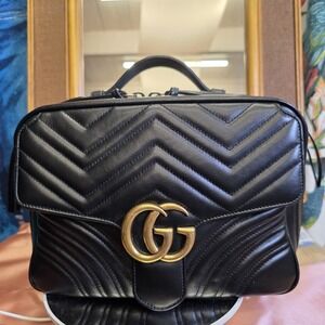GUCCI Marmont Medium Flap Shoulder Bag Black Leather Authentic